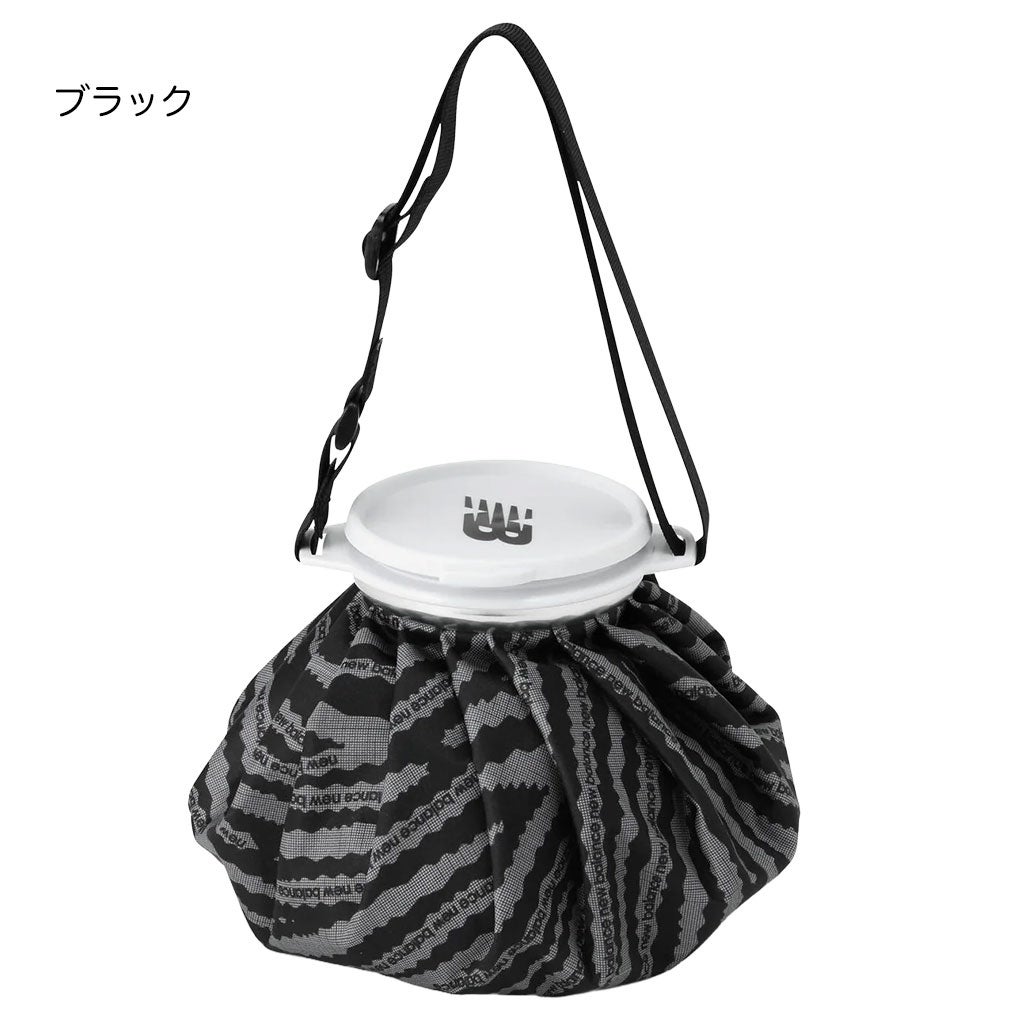 【特価セール】[ニューバランス] ゴルフ 継続定番商品 ビッグ氷嚢 (総柄ロゴプ 特価セール】[ニューバランス] ゴルフ 継続定番商品 ビッグ氷嚢 (総柄